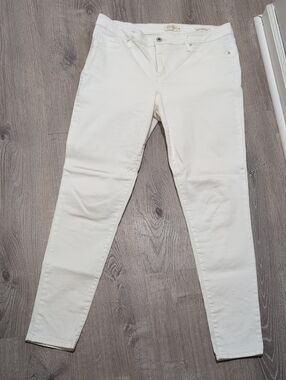 Jessica Simpson White Kiss Me Super Skinny Stretch Jeans